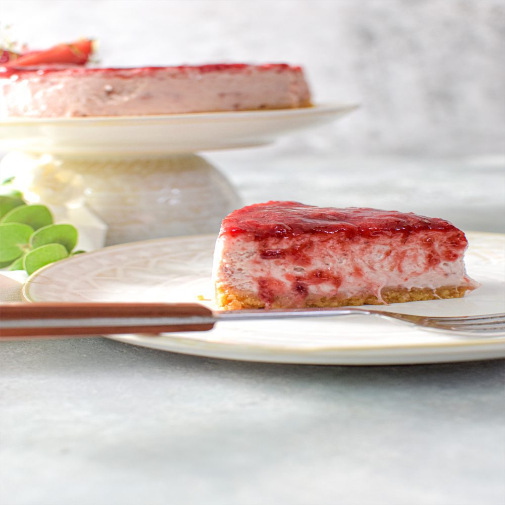 Sugar Free Strawberry Whole cheesecake
