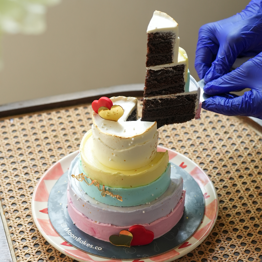 Love Encased – Tier Cake with Flowers & Balloons