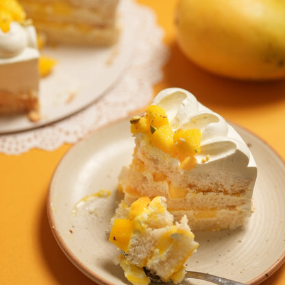 Mango Dessert Combo – Mango Cream Cake Slice & Mango Cream Burst Bun