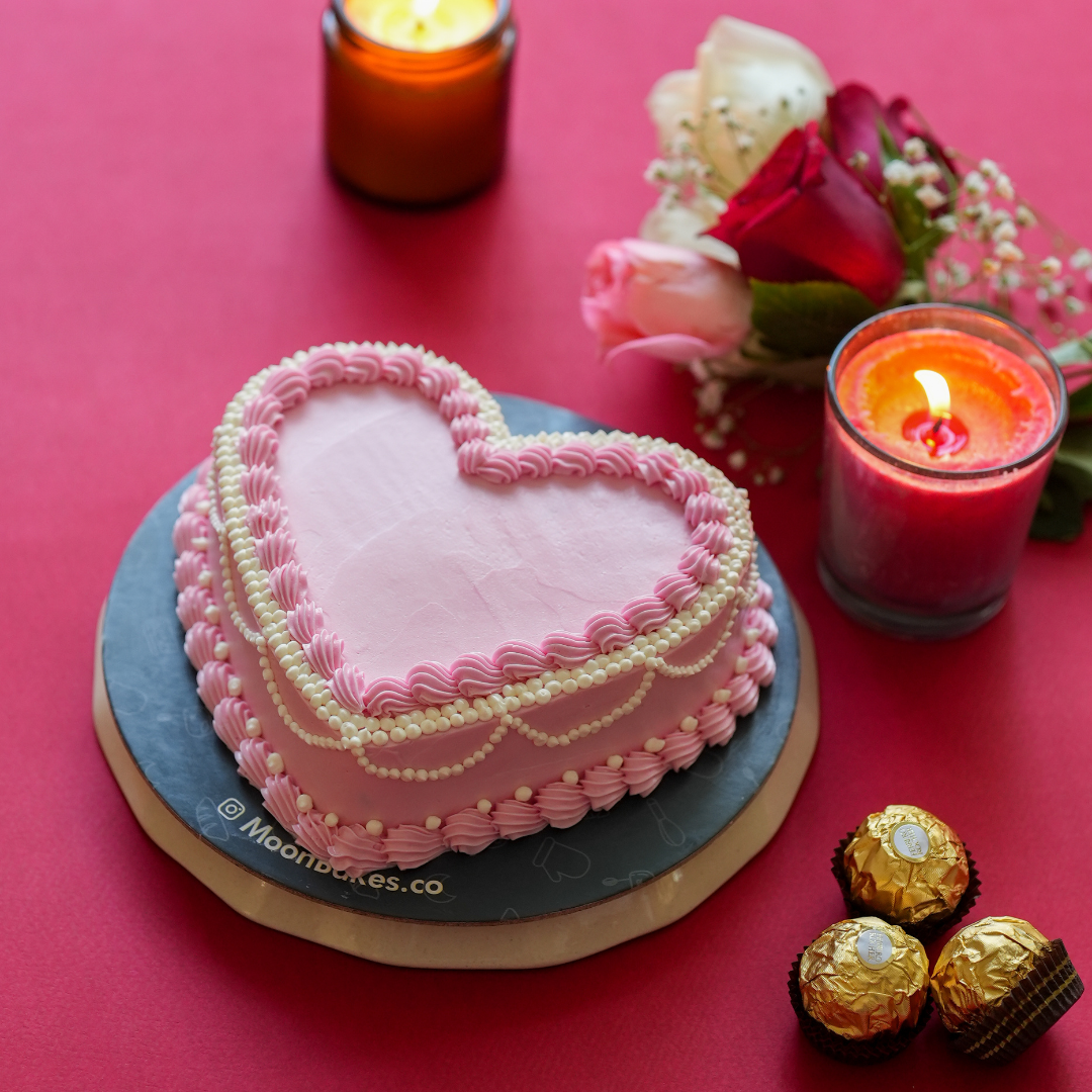 Pearls & Petals Cake – Heart Shaped Floral Celebration Cake