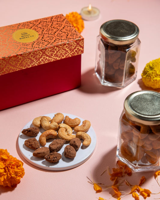Cashew Delight - 300g | Cashew, Almond, Dark Chocolate, Cocoa Powder | Diwali Special