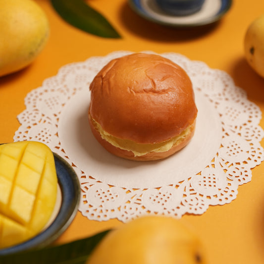 Hot Mango Milk Bun Delight