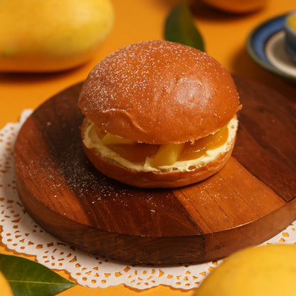 Ultimate Mango Dessert Combo – Tres Leches, Swiss Roll, Cream Bun & Bento Cake