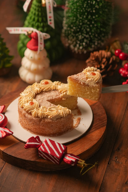 Cinnamon Snow Cake - Christmas Festive Cinnamon Cake