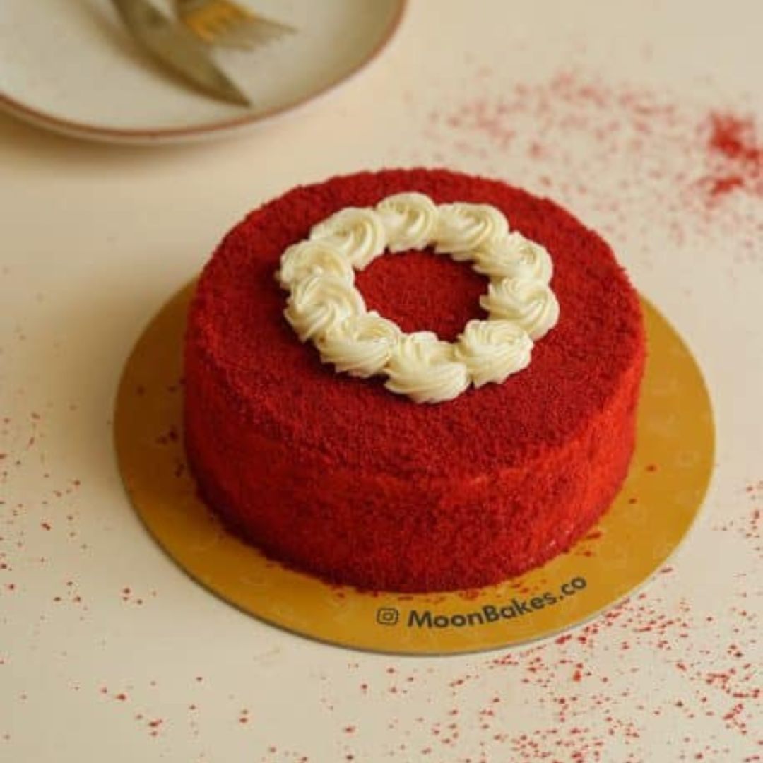 Red Velvet Cake – Classic Cream Cheese Delight